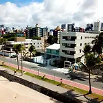 Apartamentos com vista para o mar - Angela Flats